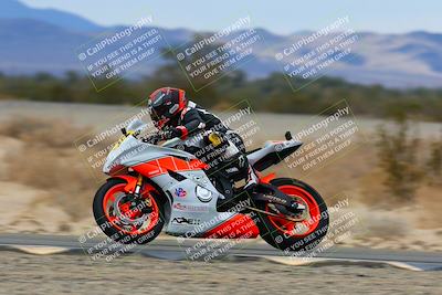 media/Jan-15-2022-CVMA (Sat) [[711e484971]]/Race 11 Amateur Supersport Middleweight/